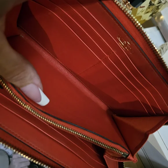 Valentino Long Rockstud Zip Around Wallet AUTHENTIC - Picture 11 of 16